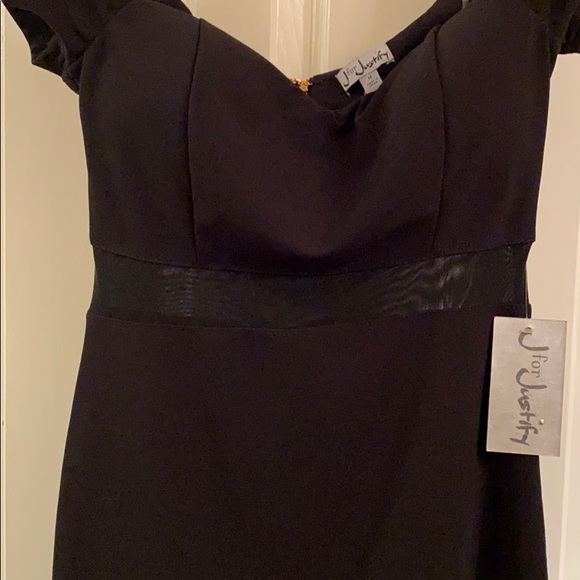 Party dress , mesh under the breast /3 at hem - Picture 3 of 3